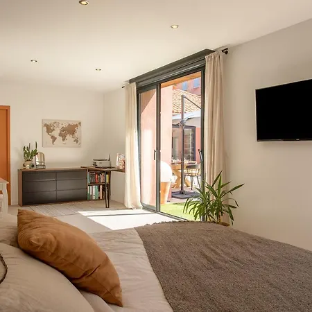 De 300m² Proche De La Plage Villa Saint-Raphael (Var)